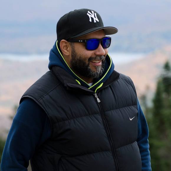 Meet your Posher, Omar - Picture 1 of 1